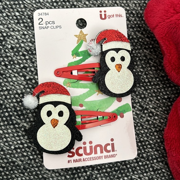 Bright Baby My first Christmas Red Bear Soft Warm Booties and Hair accessories - Picture 3 of 3